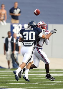 乐鱼体育官网-五大联赛是否更加注重二次反击的快节奏执行,五大联赛激烈程度