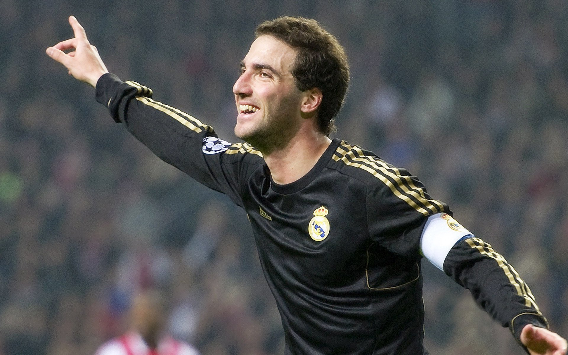 乐鱼官网安全-法甲未来之星：新秀崭露头角，前途无限！，法国足球未来新星